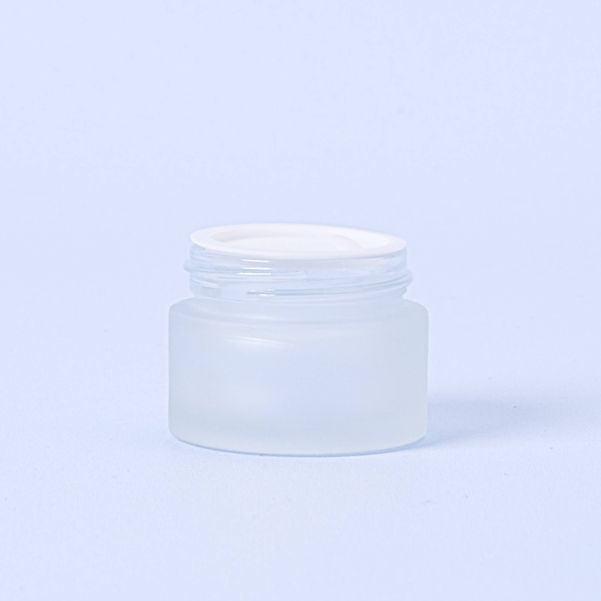 10007 15ml Frosted Jar With White Lid - Box of 10