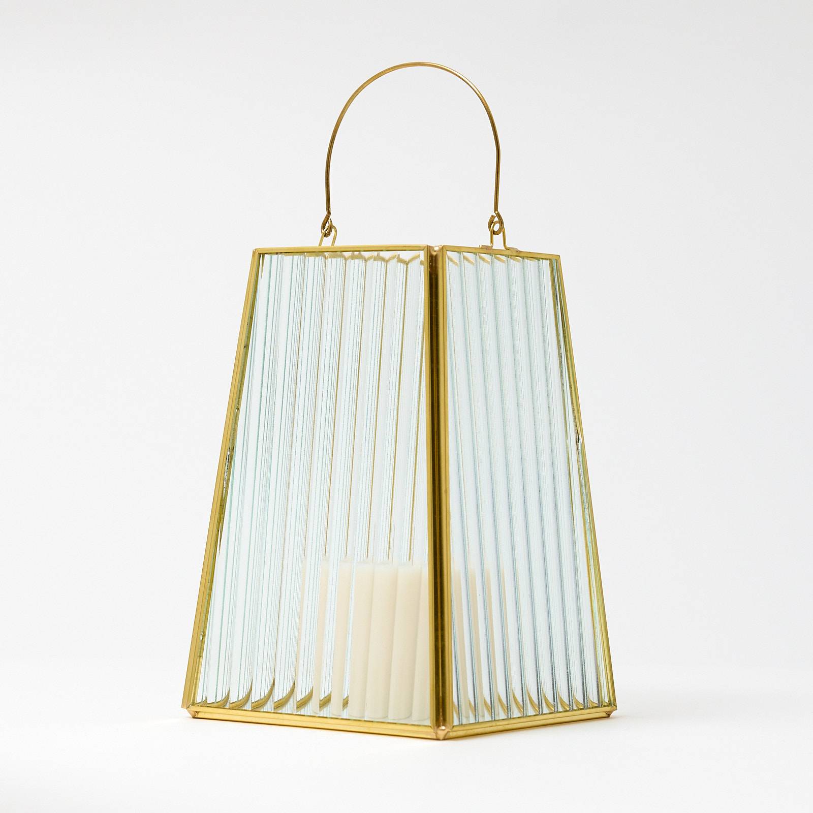 12348 Medium Glass Lantern - Gold Ribbed
